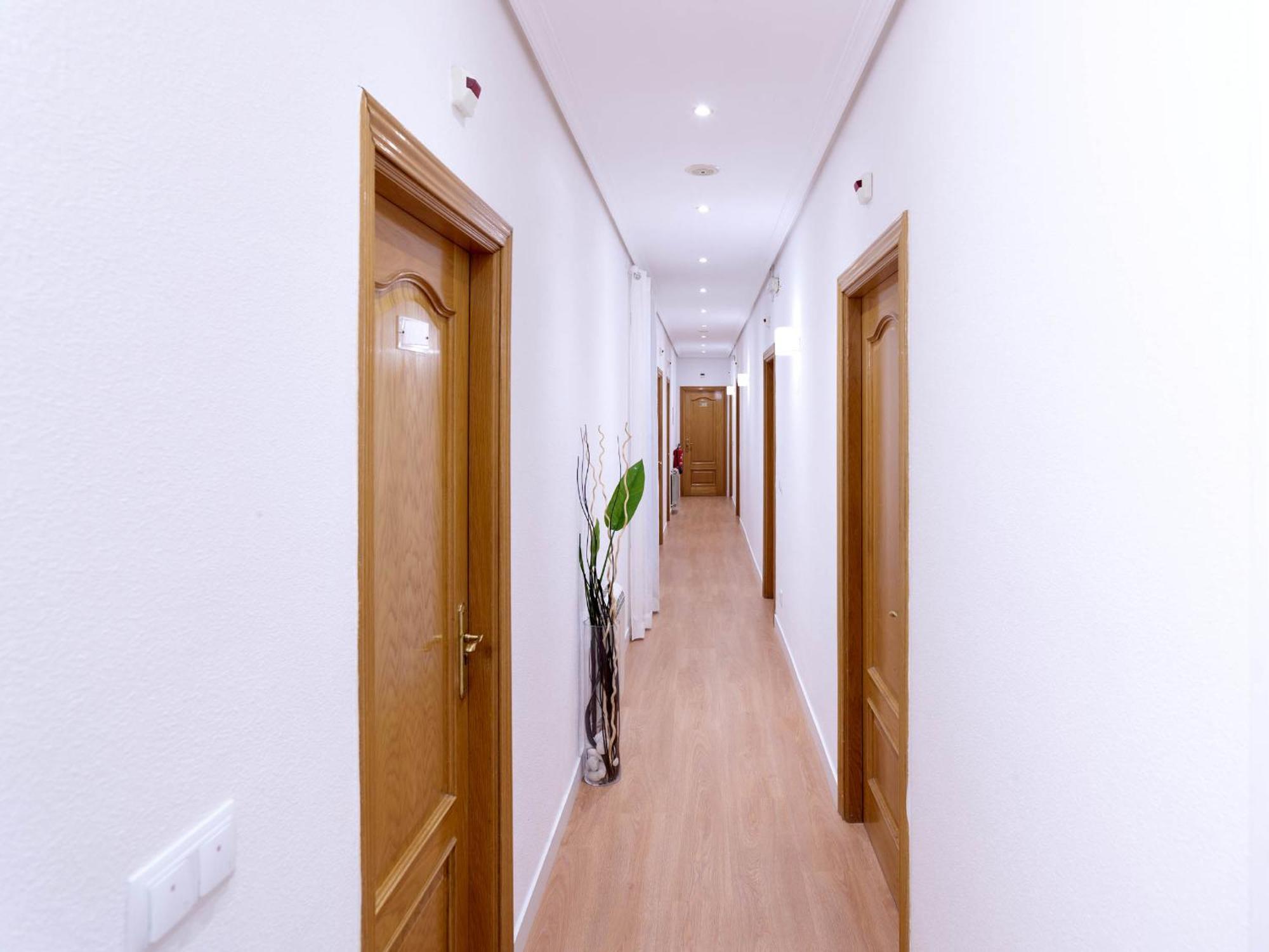 Hostal Bianco Madrid Exterior foto