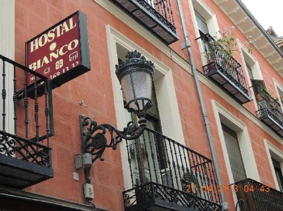Hostal Bianco Madrid Exterior foto